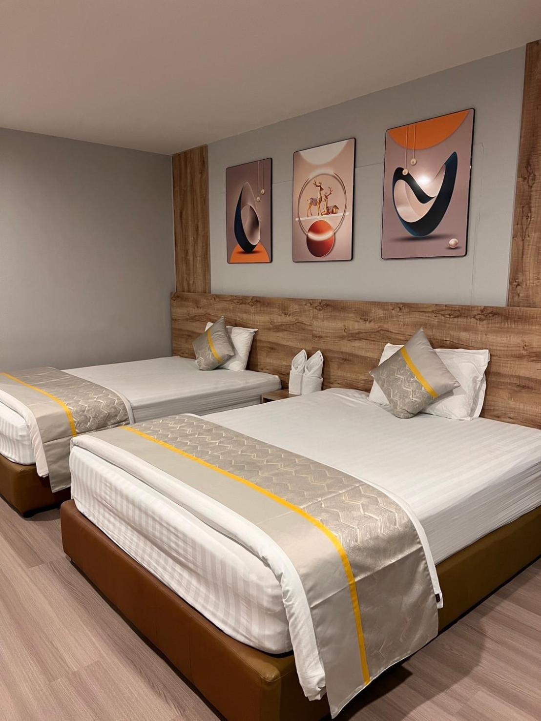 Berich Hotel Tak Kültér fotó